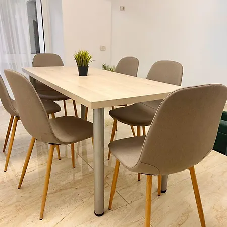 Address 25 - Palace Of Parliament Area Διαμέρισμα