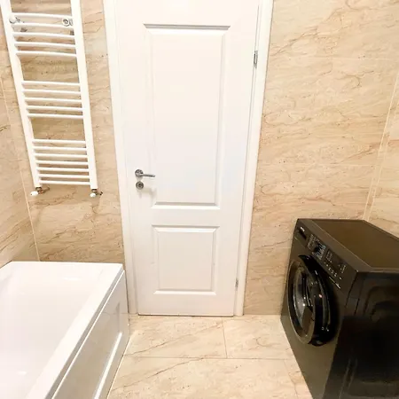 Daire Address 25 - Palace Of Parliament Area *